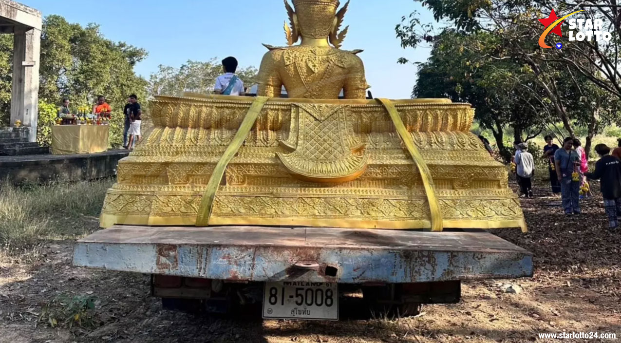 พิธียกพระขึ้นเจดีย์